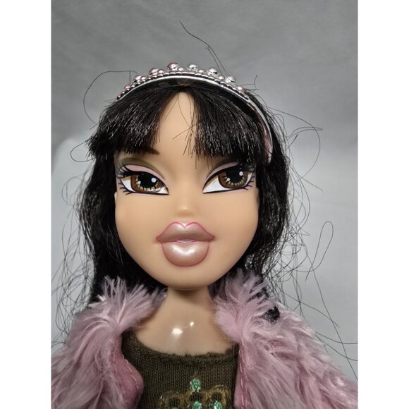 Bratz Princess Jade Doll Rare- Mark On Hand- See Description - Picture 10 of 16